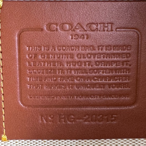 LIMITED EDITION Coach Rogue Bag / 1941 N2 RG-20315/  White with Dark Hardware - Picture 16 of 16